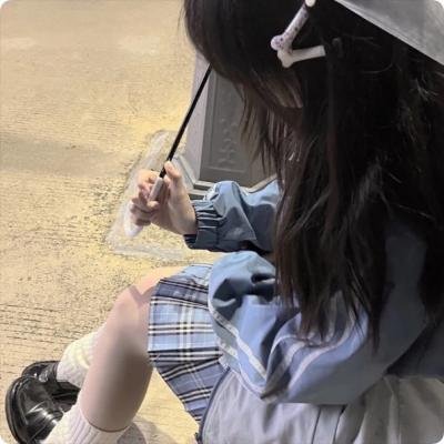 疯狗与格拉瑞小姐